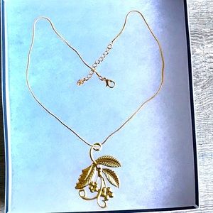 18k Gold Plated Filigree Necklace With Gift Boxπ